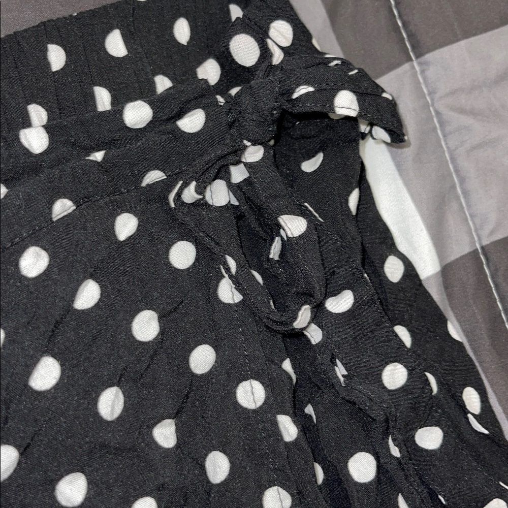 TORRID SIZE 1 Polka Dot Wrap Skirt - Picture 2 of 5